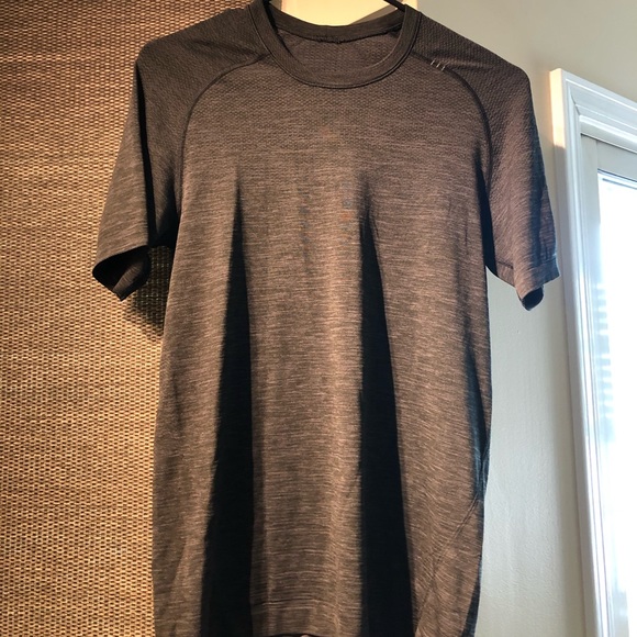 Lululemon Metalvent SS 2.0 - Picture 2 of 2